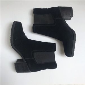 sam edelman chelsea boots